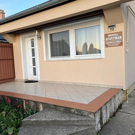 Marcell Apartman Гайдусобосло Екстер'єр фото